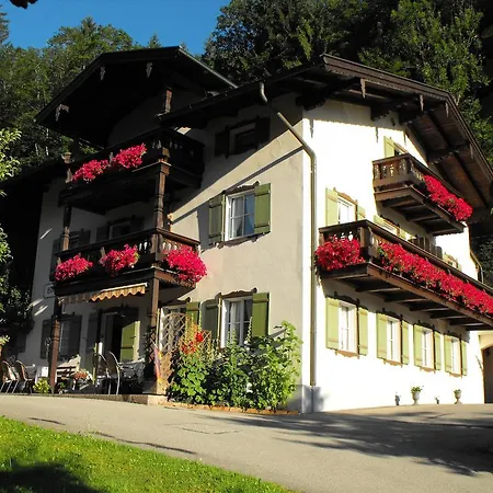 Guest house Degen 3*
