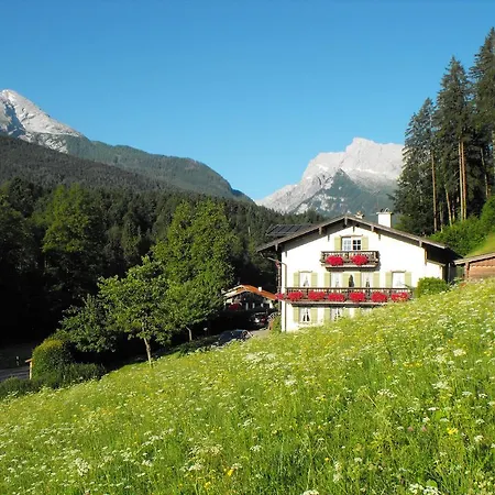 Degen Guest house 3*